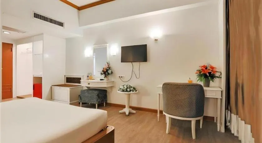 Bed in Wangtai Hotel