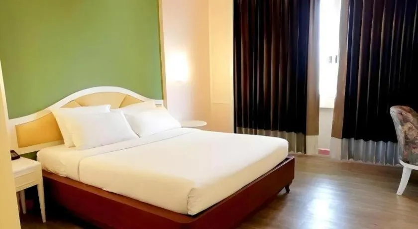 Bed in Wangtai Hotel