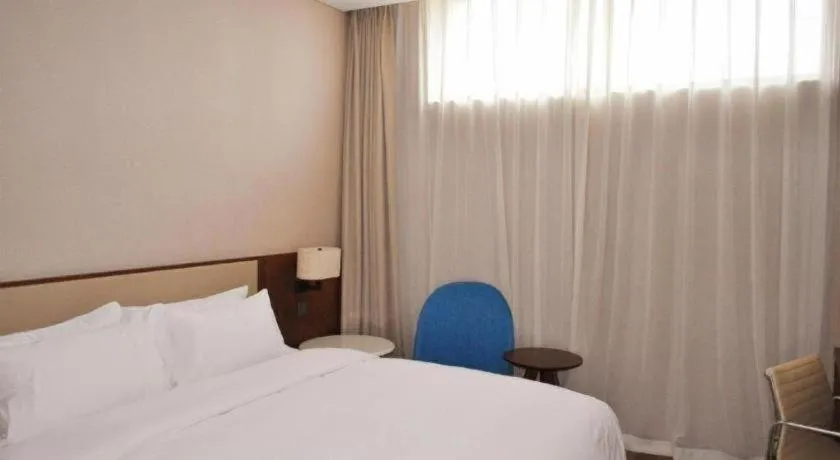 Bed in NH Shijiazhuang Financial Center