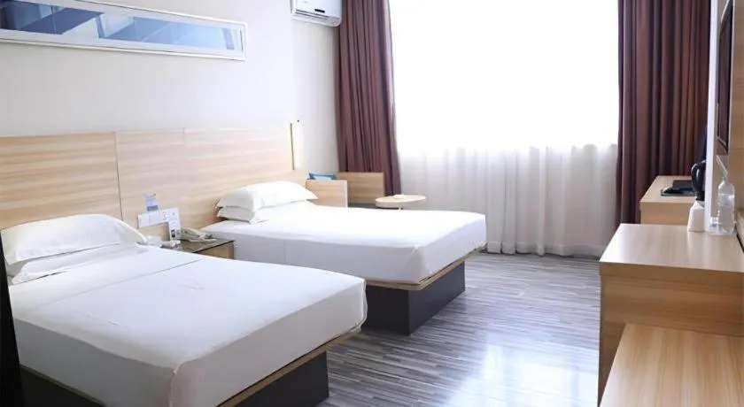 Bed in City Comfort Inn Nanning Shanglin Longhu Road