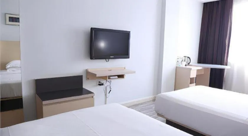 Bed in City Comfort Inn Nanning Shanglin Longhu Road