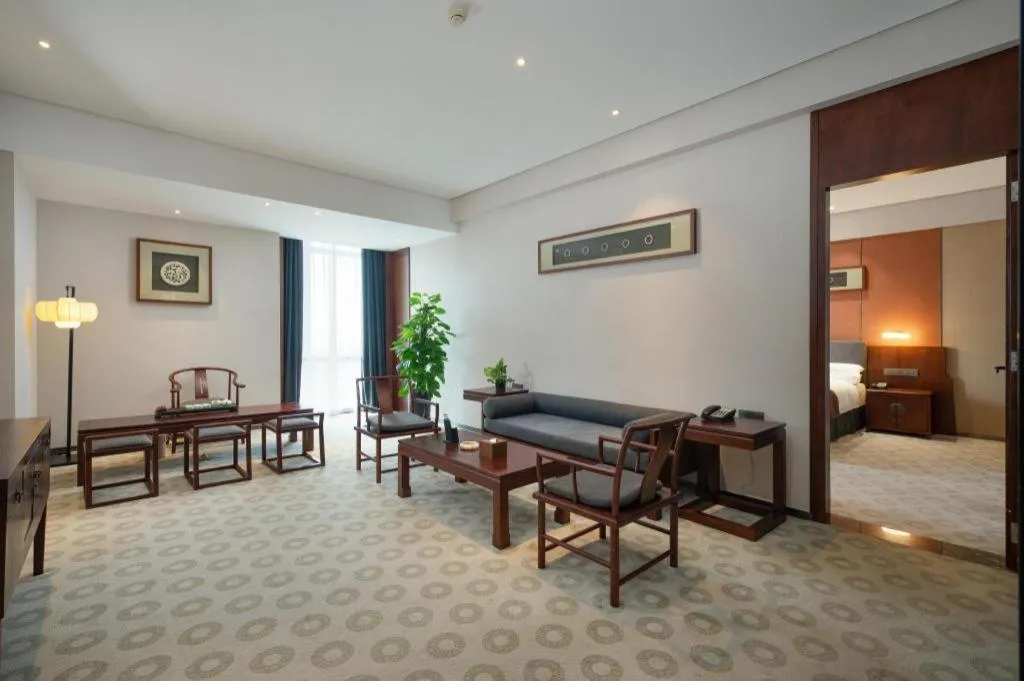 Rezen Hotel Pasonda Junyu