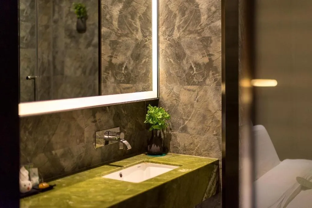 Rezen Hotel Pasonda Junyu