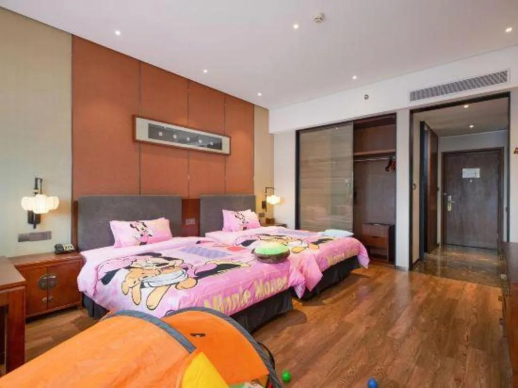 Bed in Rezen Hotel Pasonda Junyu