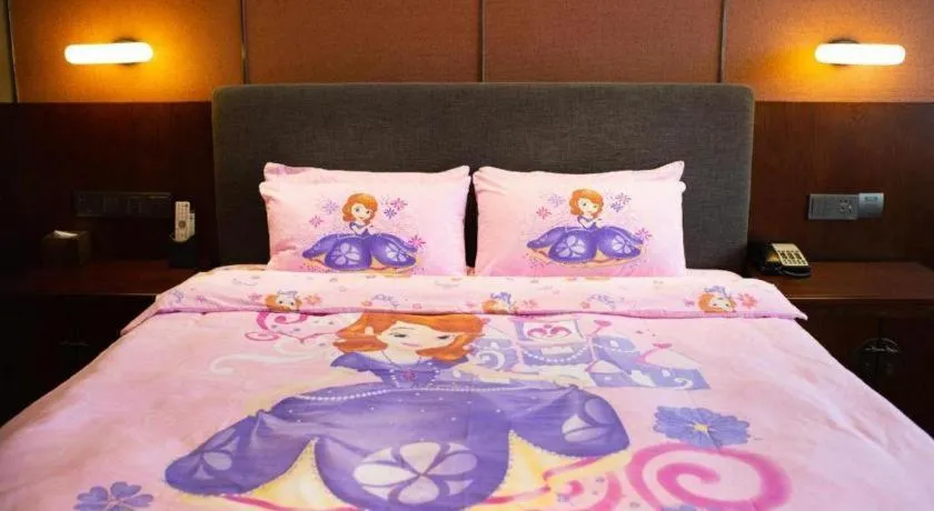 Bed in Rezen Hotel Pasonda Junyu