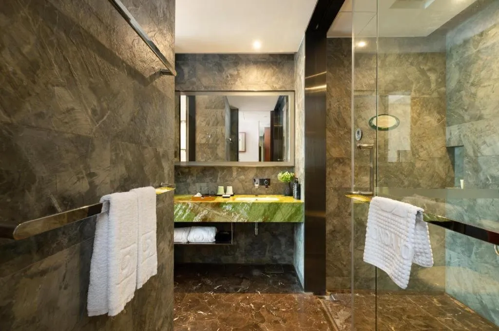 Rezen Hotel Pasonda Junyu