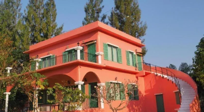 Rak Na Suan Pueng Resort