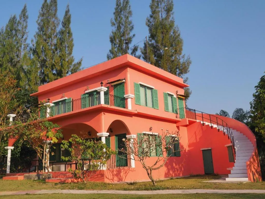 Rak Na Suan Pueng Resort