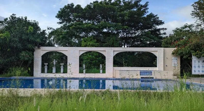 Rak Na Suan Pueng Resort