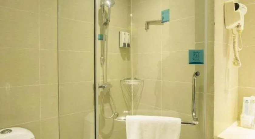 City Comfort Inn Baise Uprising Memorial Park Laiyu