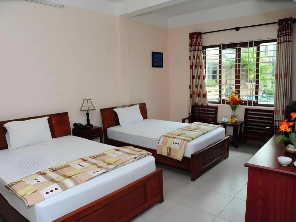 Bed in Hong Thang Hotel