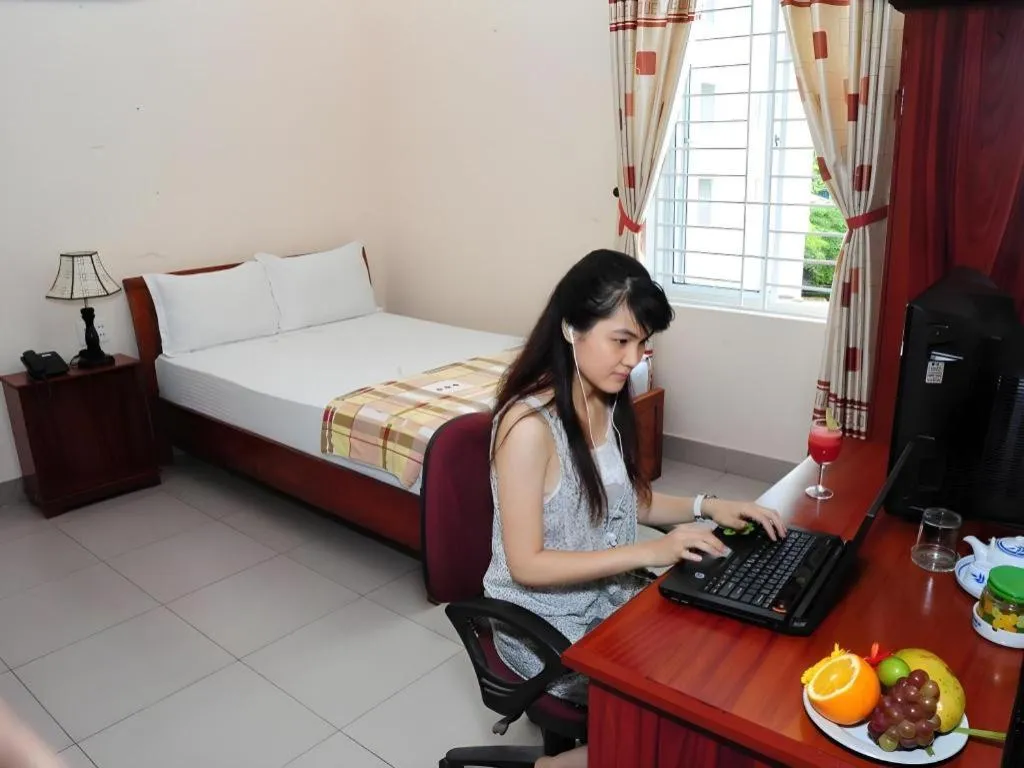 Bed in Hong Thang Hotel