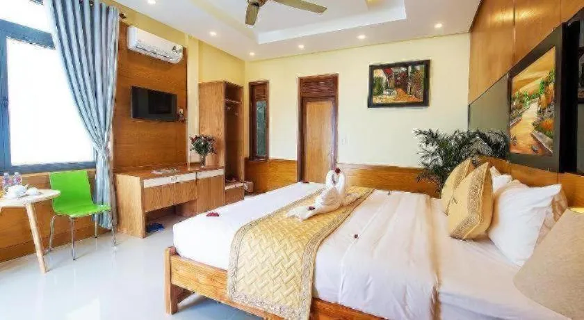 Bed in Bien Dao Homestay Hoi An
