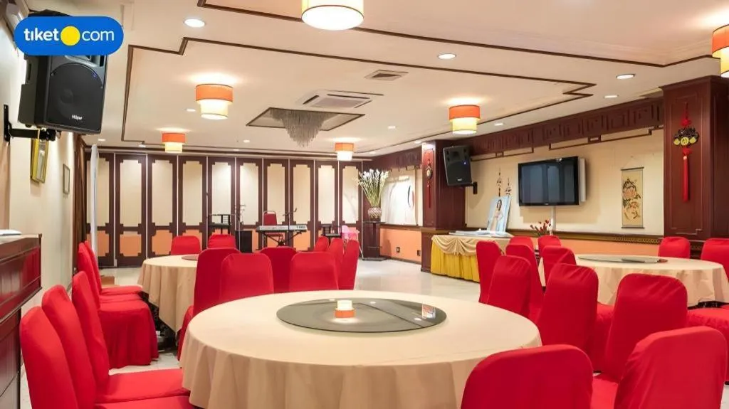 Regent's Park Hotel at Kayutangan Malang