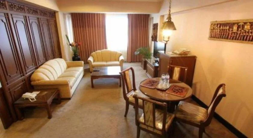 Regent's Park Hotel at Kayutangan Malang