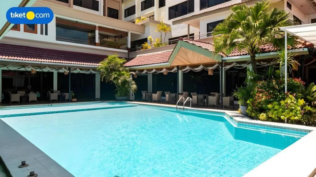 Regent's Park Hotel at Kayutangan Malang