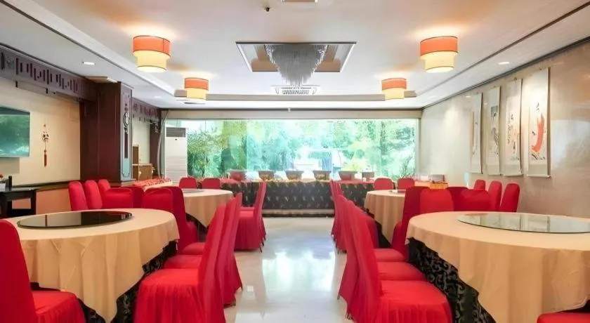 Regent's Park Hotel at Kayutangan Malang