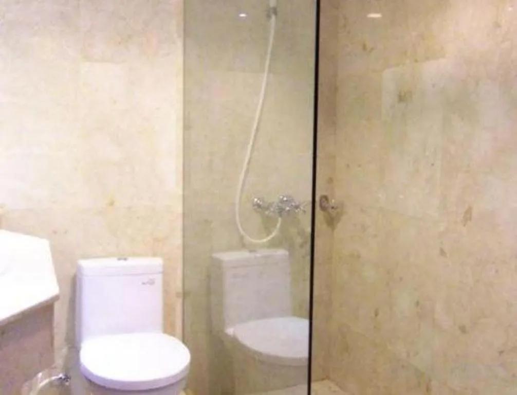 Regent's Park Hotel at Kayutangan Malang