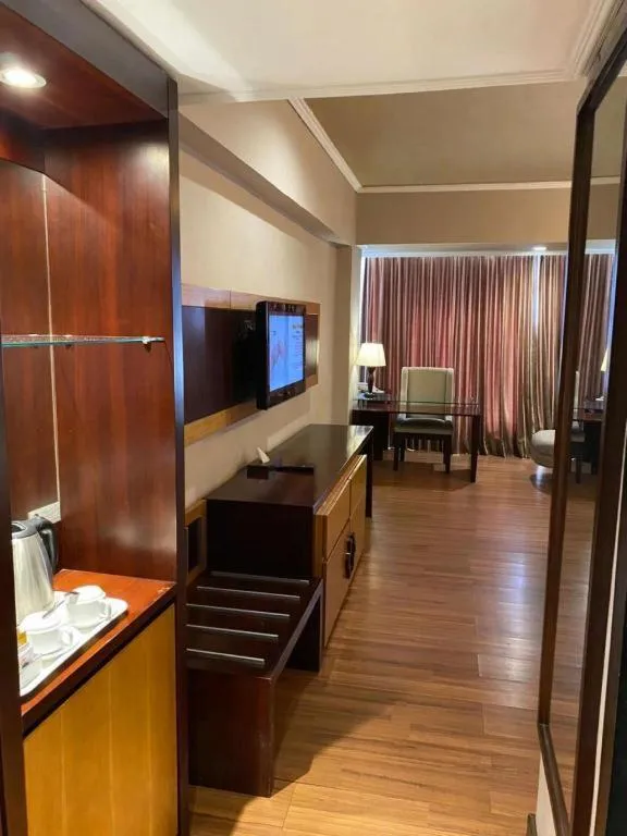 Regent's Park Hotel at Kayutangan Malang