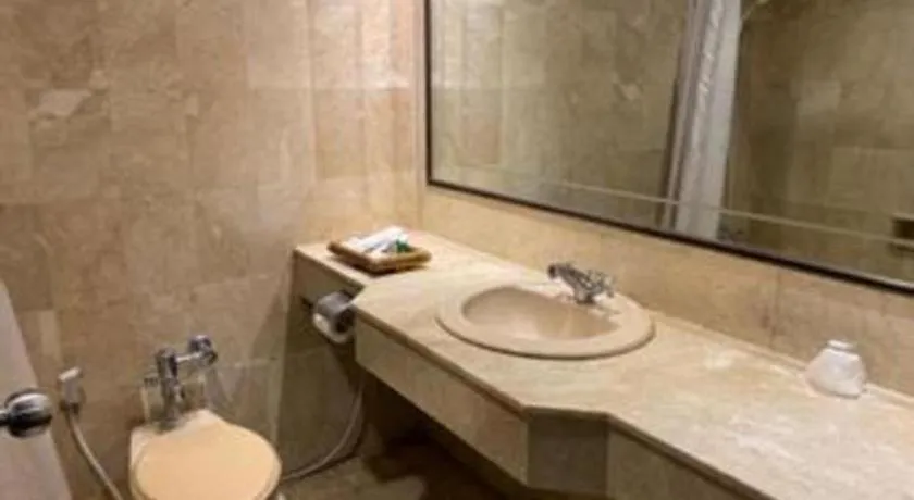 Regent's Park Hotel at Kayutangan Malang