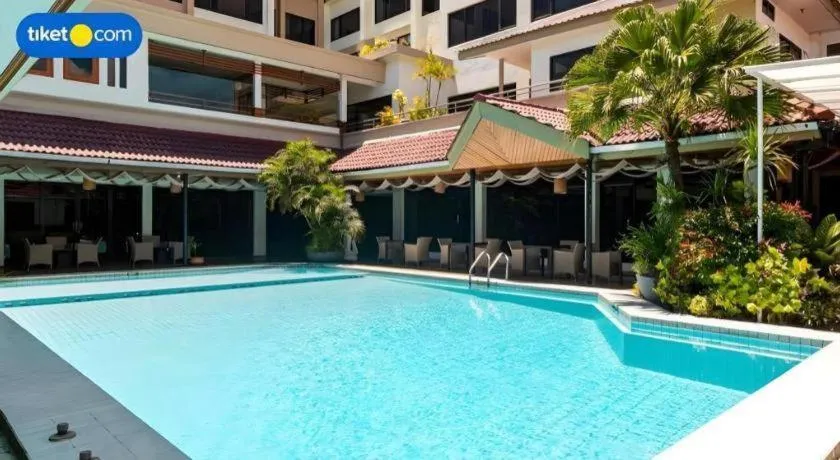 Regent's Park Hotel at Kayutangan Malang