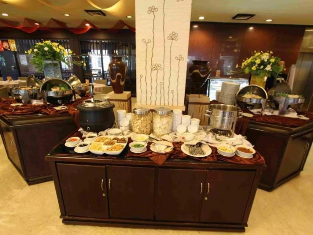 Regent's Park Hotel at Kayutangan Malang