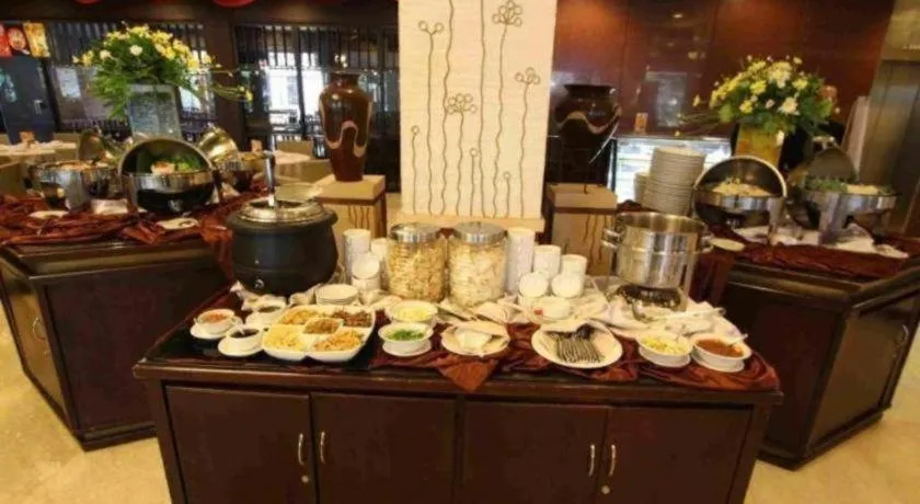 Regent's Park Hotel at Kayutangan Malang