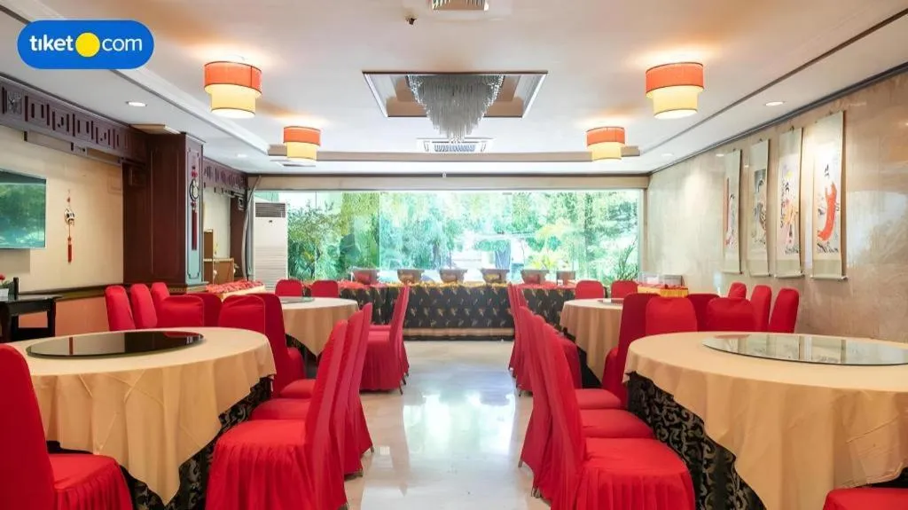 Regent's Park Hotel at Kayutangan Malang