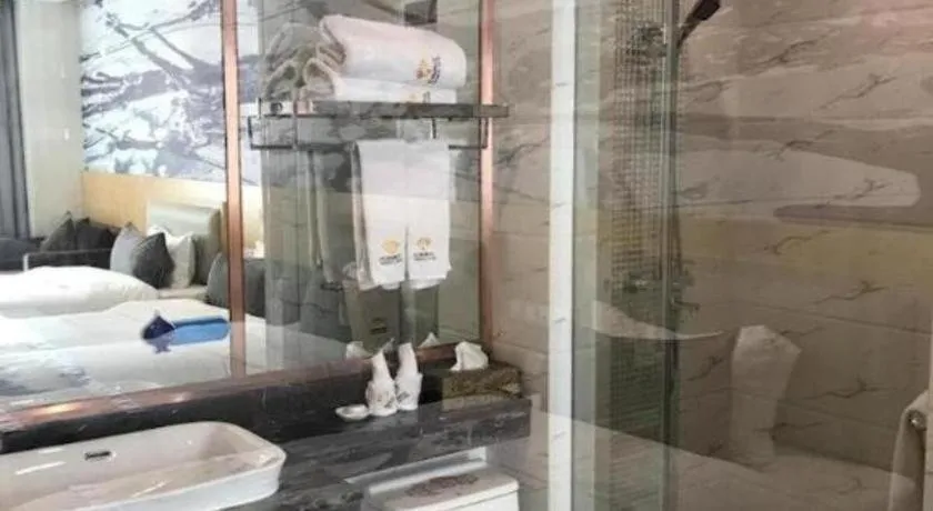 ST. MORITZ BUSINESS HOTEL