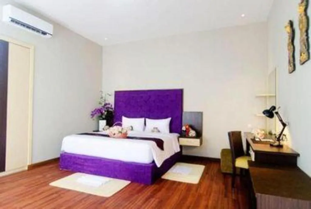 Bed in Bali Rich Villa