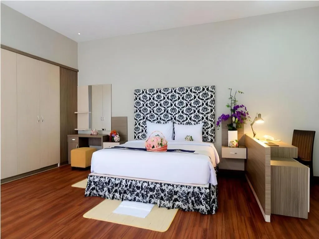 Bed in Bali Rich Villa