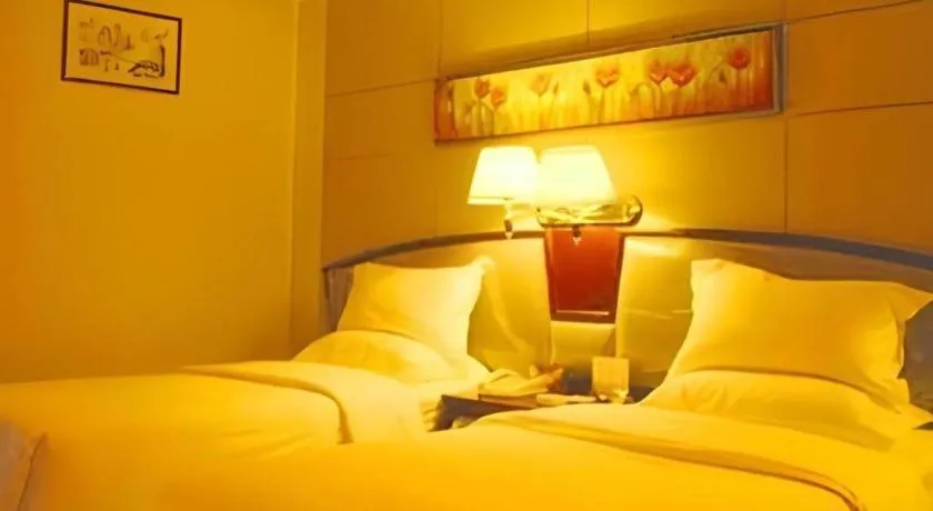 Bed in Out Sky Hotel