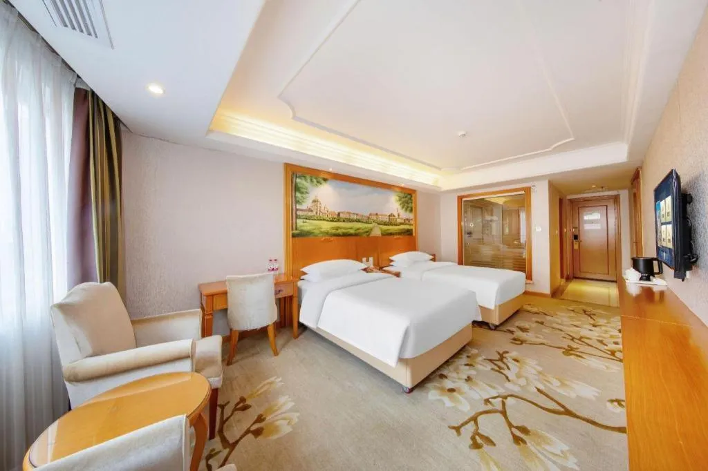 Bed in Out Sky Hotel