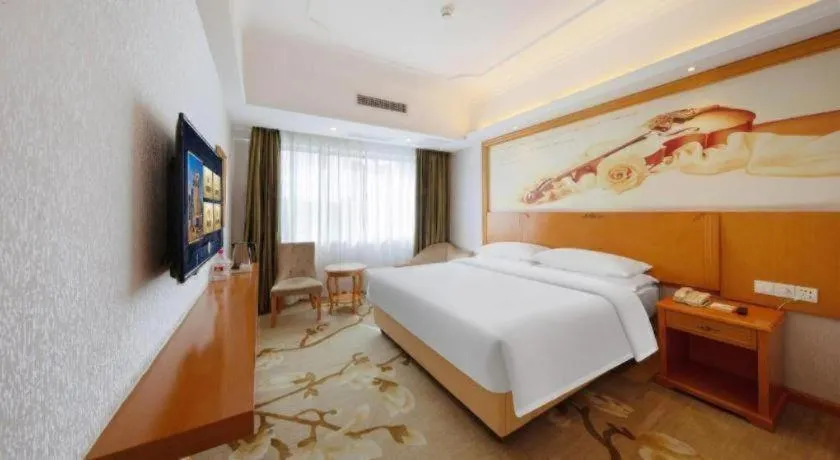 Bed in Out Sky Hotel