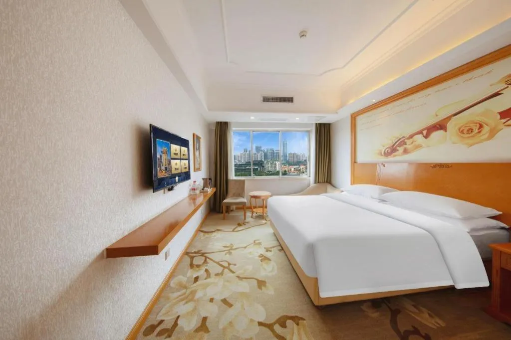 Bed in Out Sky Hotel