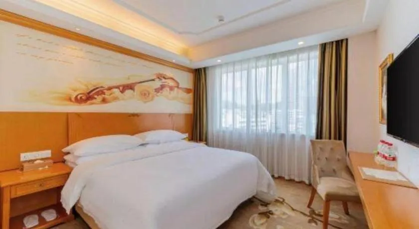 Bed in Out Sky Hotel