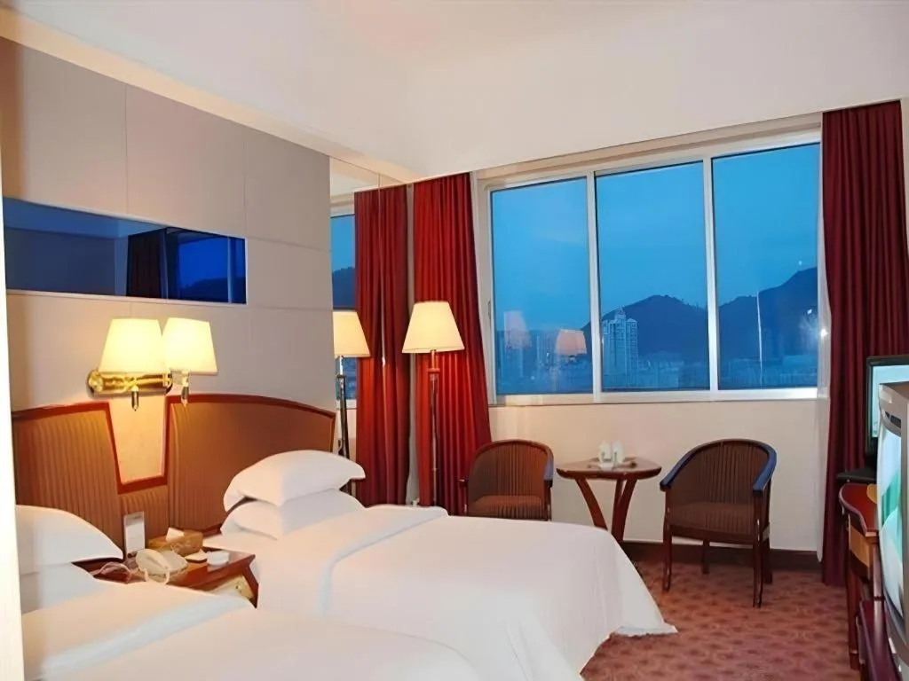 Bed in Out Sky Hotel