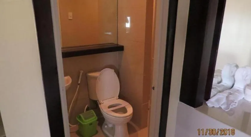 Bed in Vista Hotel Recto