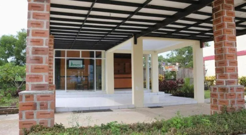 Parai Beach Resort Telengria