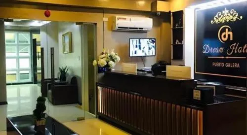 Dream Hotel