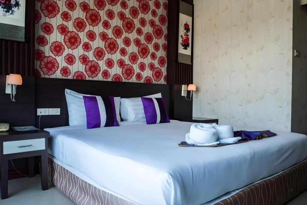 Bed in Phitsanulok Orchid Hotel