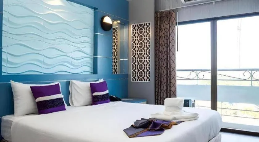 Bed in Phitsanulok Orchid Hotel