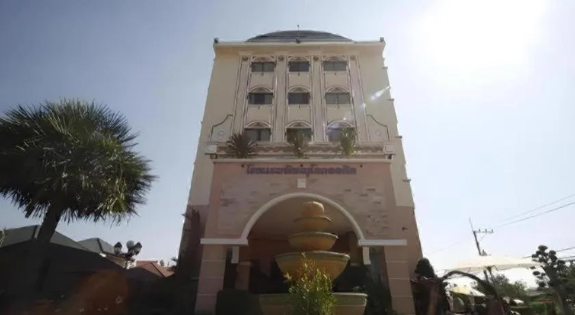 Phitsanulok Orchid Hotel