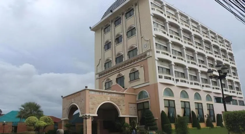 Phitsanulok Orchid Hotel