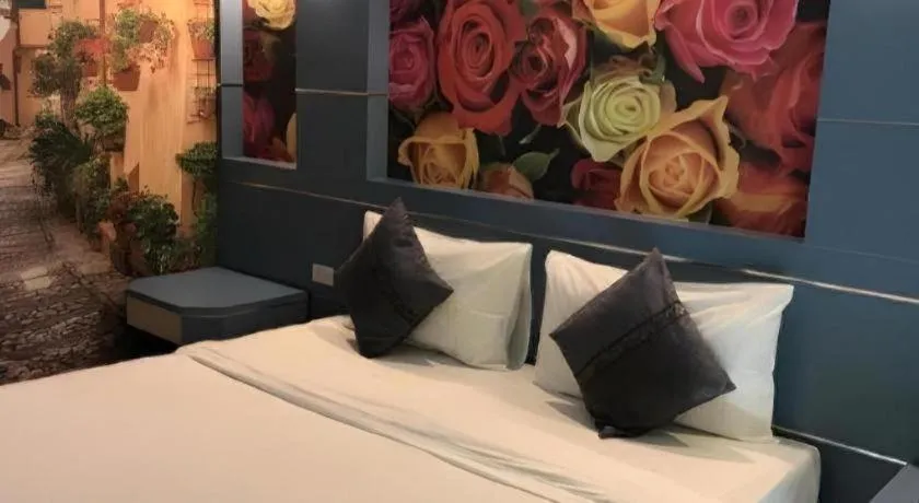 Bed in Phitsanulok Orchid Hotel