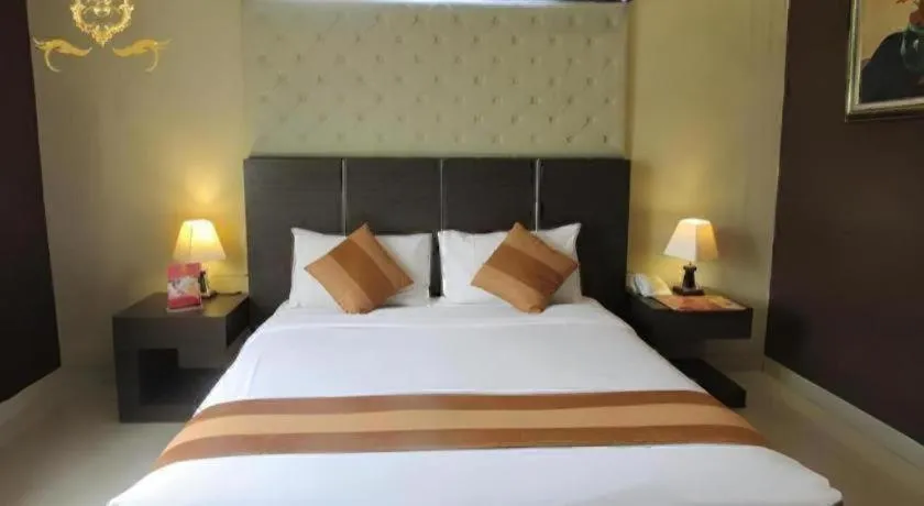 Bed in Sapadia Hotel Cirebon