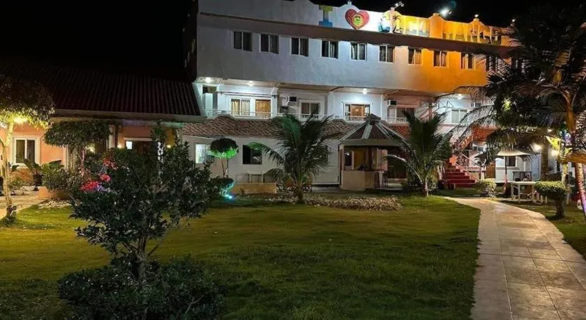 Cocomango's Resort