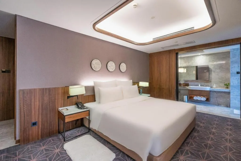 Bed in Chongqing The Lotus Hotel