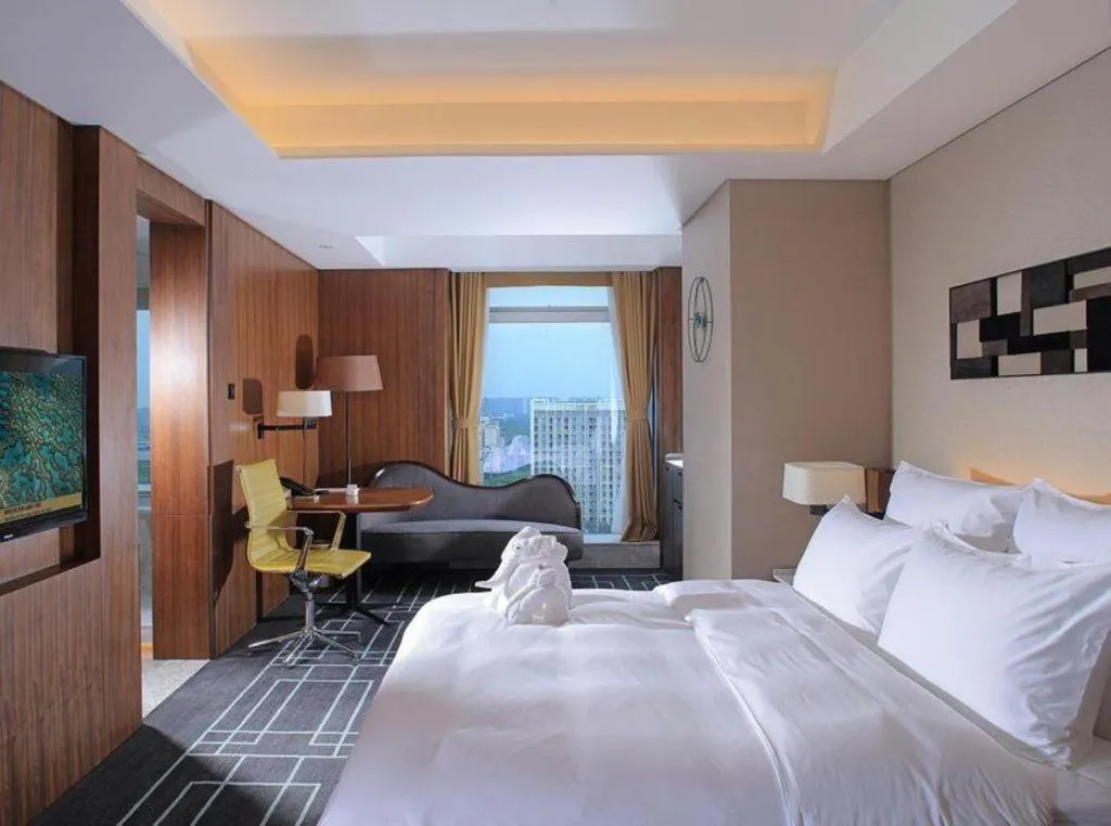 Bed in Chongqing The Lotus Hotel