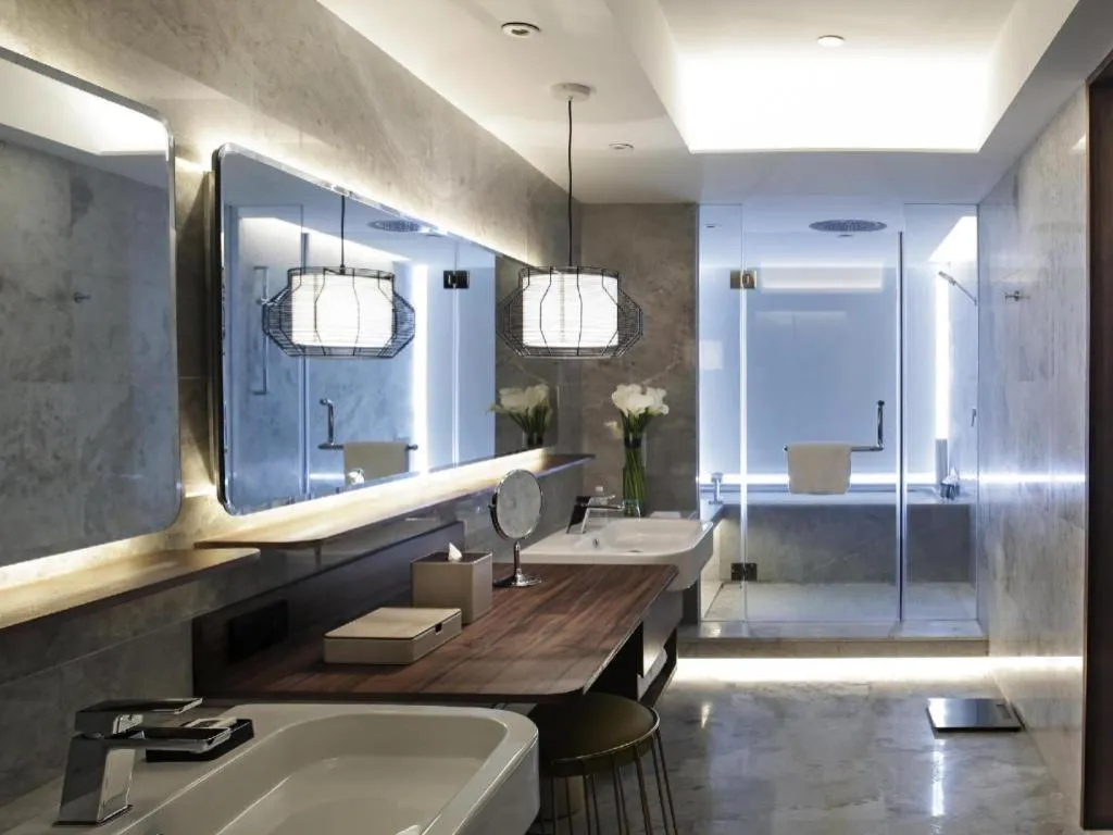 Chongqing The Lotus Hotel